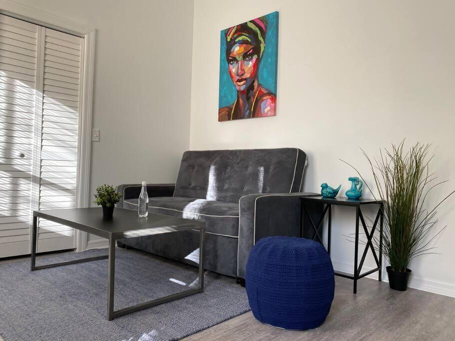 Chic Bungalow Apartment Steps From Armature Works & Downtown Riverwalk Tampa Exterior photo